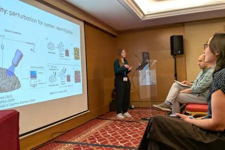 Melina presenting during the workshop