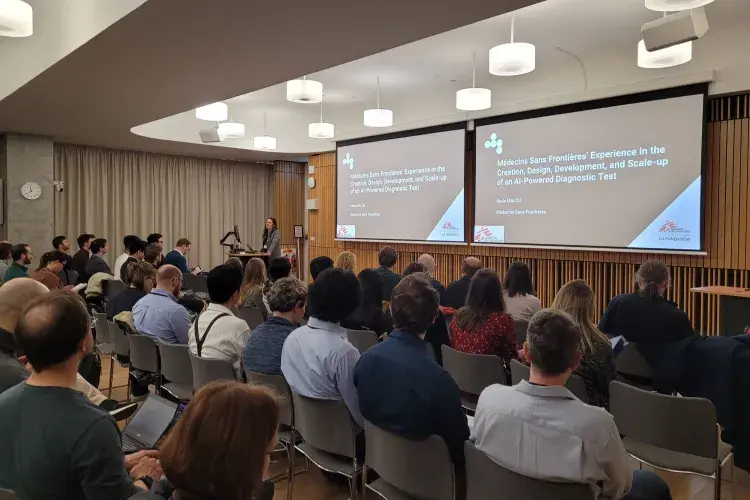 Medicins sans Frontieres representative speaking at our Biomedical AI Cross-Sector Forum in March 2025